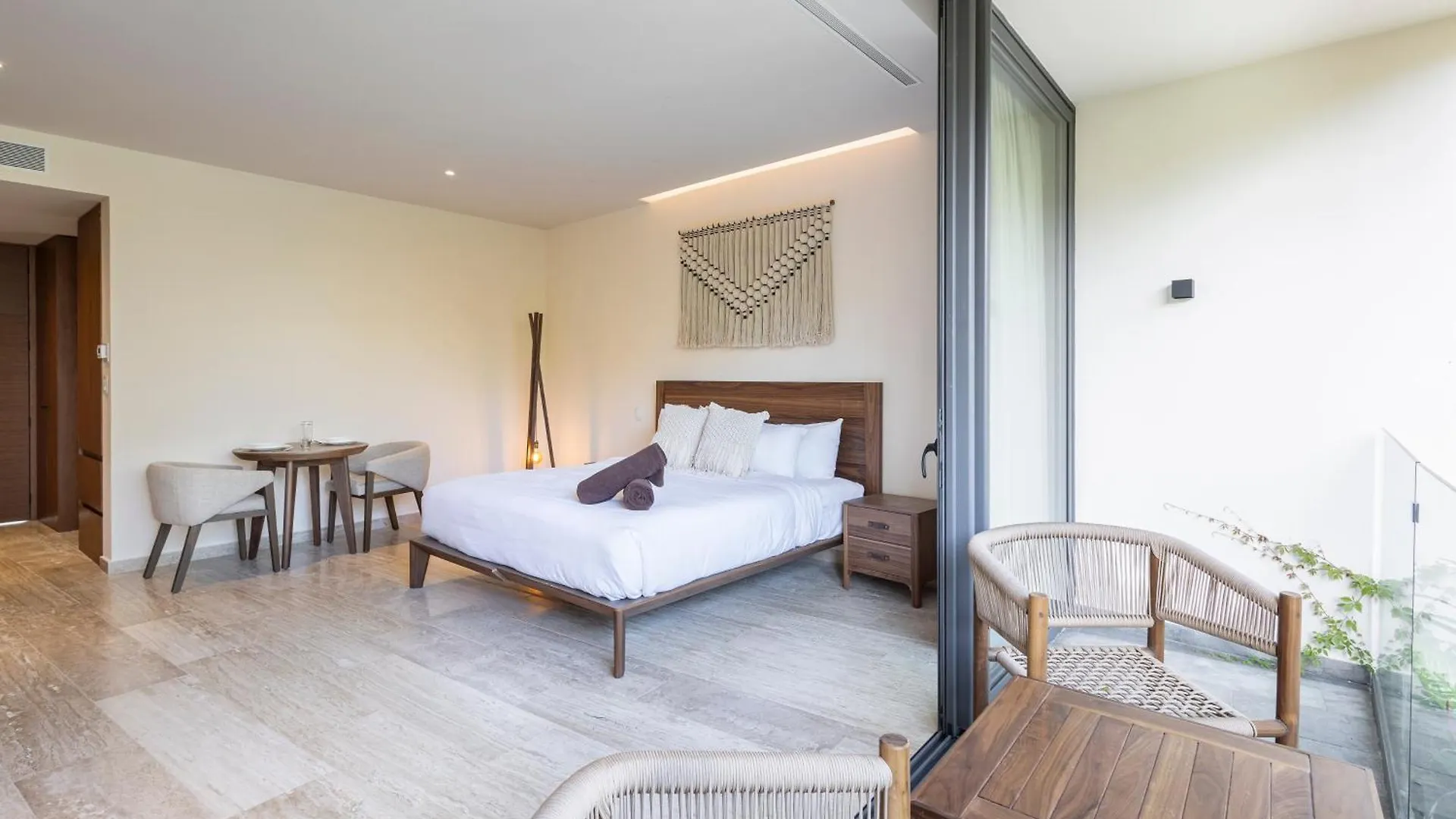 Mistiq Temple II Luxury Apartment Tulum